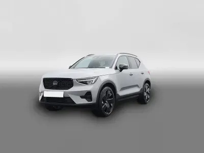 Ny Volvo XC40 Plus 197 HK (144 kW) 2026 Grå SUV