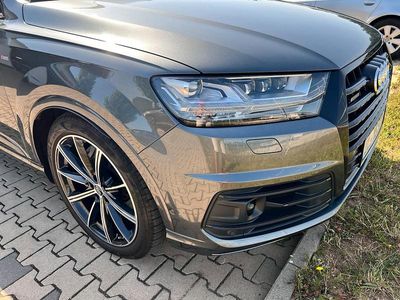 Gebraucht Audi Q7 Ambiente 286 PS (210 kW) 2019 Grau SUV