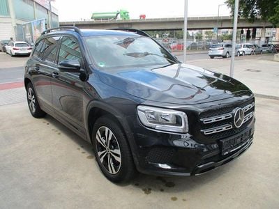 Mercedes GLB200