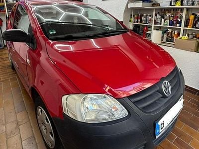 Gebraucht VW Fox 56 PS (41 kW) 2010 Rot Kleinwagen