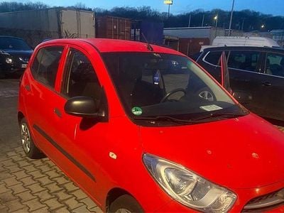 Rot Gebraucht 2011 Hyundai i10 Kleinwagen | 2.799 €