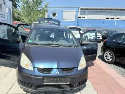 Gebraucht Mitsubishi Colt Invite 95 PS (69 kW) 2005 Indigo blue Kleinwagen