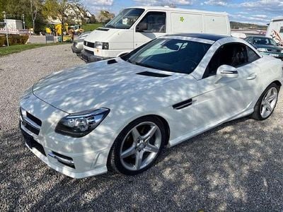 Gebraucht Mercedes SLK250 204 PS (150 kW) 2013 Calcitweiss  unilack Cabrio