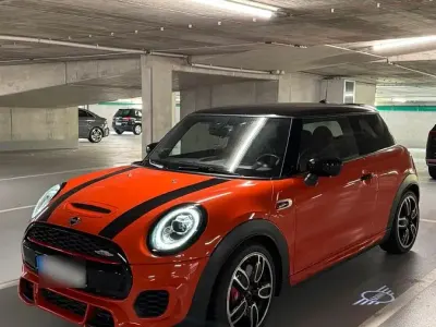 Gebraucht Mini John Cooper Works 231 PS (169 kW) 2020 Orange Kleinwagen