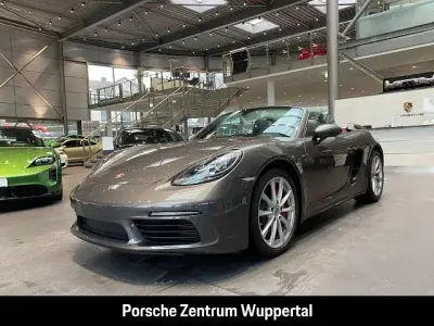 Gebraucht Porsche 718 Boxster 349 PS (256 kW) 2016 Achatgrau Cabrio