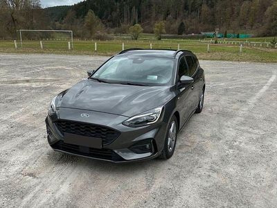 Second-hand Ford Focus ST-Line 120 CP (88 kW) 2020 Gri Break