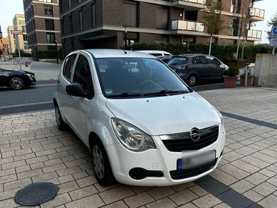 Opel Agila