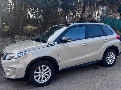 Gebraucht Suzuki Vitara Comfort+ 120 PS (88 kW) 2016 Beige SUV