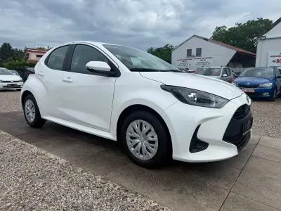 Gebraucht Toyota Yaris Comfort 72 PS (52 kW) 2022 Weiß Kleinwagen