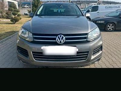 Gebraucht VW Touareg 245 PS (180 kW) 2011 Grau SUV