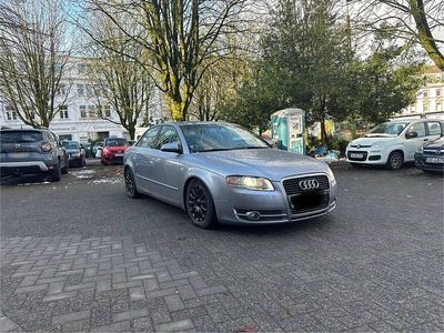 Gebraucht Audi A4 130 PS (95 kW) 2005 Grau Limousine