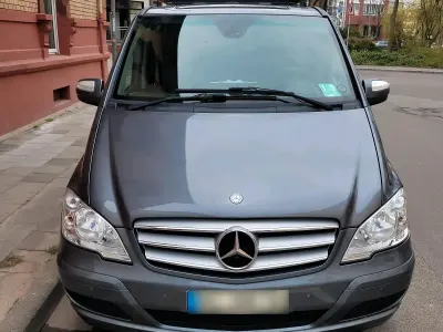 Gebraucht Mercedes Viano 163 PS (119 kW) 2014 Silber Van / Kleinbus