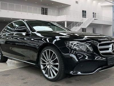 Gebraucht Mercedes E220 Avantgarde 194 PS (142 kW) 2017 Schwarz Limousine