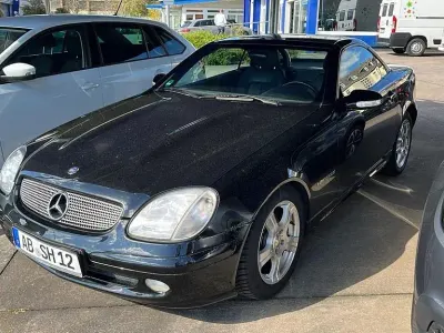 Gebraucht Mercedes SLK200 163 PS (119 kW) 2001 Schwarz Cabrio