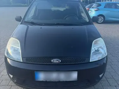 Gebraucht Ford Fiesta 60 PS (44 kW) 2005 Schwarz Kleinwagen
