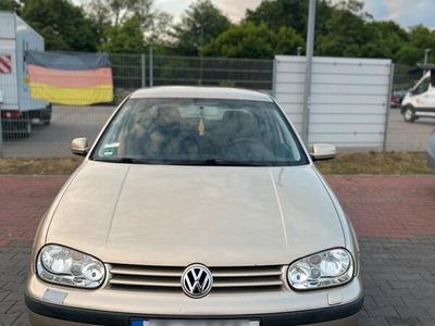 VW Golf IV