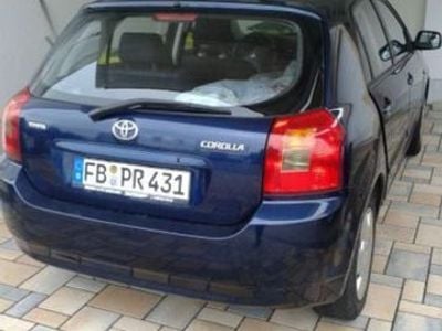 Gebraucht Toyota Corolla Luna 110 PS (80 kW) 2003 Blau metallic Kombi