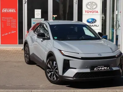 Neu Toyota C-HR+ 164 kW (224 PS) 2026 Cement grey SUV