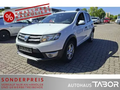 Gebraucht Dacia Sandero Prestige 90 PS (66 kW) 2016 Gletscherweiss Limousine
