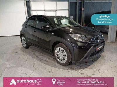 Gebraucht Toyota Aygo X Play 72 PS (52 kW) 2023 Schwarz SUV