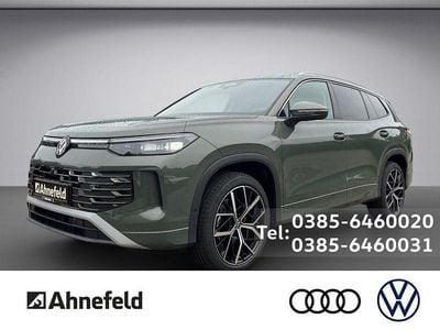 Neu VW Tayron Elegance 193 PS (141 kW) 2025 Grün SUV