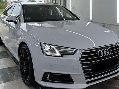 Weiß Gebraucht 2016 Audi A4 Kombi | 14.900 € (Fairer Preis)