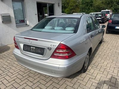 Mercedes C200