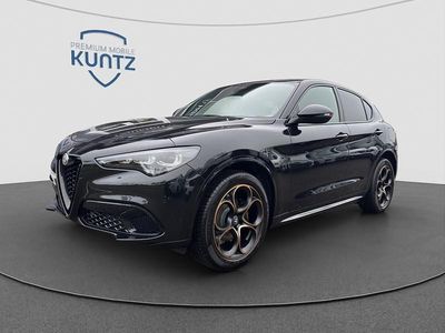 Neu Alfa Romeo Stelvio 209 PS (153 kW) 2025 Colore esterno nero vulcano, SUV