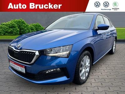 Gebraucht Skoda Scala Ambition 150 PS (110 kW) 2020 Blau Kleinwagen