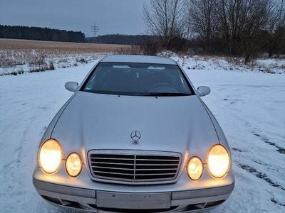Silber Gebraucht 1998 Mercedes CLK230 Coupé | 2.000 € (Superpreis)
