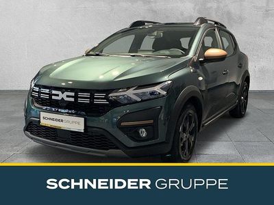 Grün Neu 2025 Dacia Sandero Stepway Limousine | 20.330 €