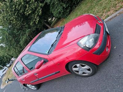 Renault Clio II