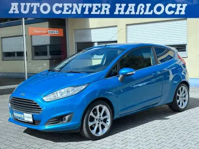 Gebraucht Ford Fiesta Cool & Sound Edition 101 PS (74 kW) 2015 Blau Kleinwagen