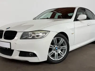 Gebraucht BMW 320 M Sport 170 PS (125 kW) 2009 Weiß Limousine