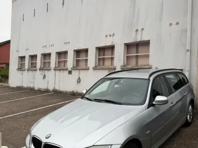 Gebraucht BMW 316 143 PS (105 kW) 2010 Grau Kombi