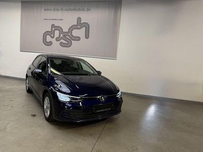 Gebraucht VW Golf VIII Life 150 PS (110 kW) 2023 Atlantic blue Limousine