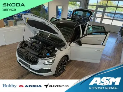 Ny Skoda Kamiq Monte Carlo 150 HK (110 kW) 2025 Sort SUV