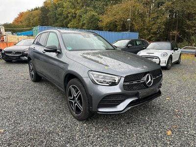 Gebraucht Mercedes GLC300e 194 PS (142 kW) 2022 Grau SUV