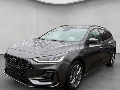 Grau Gebraucht 2024 Ford Focus ST-Line X Kombi | 22.990 € (Guter Preis)