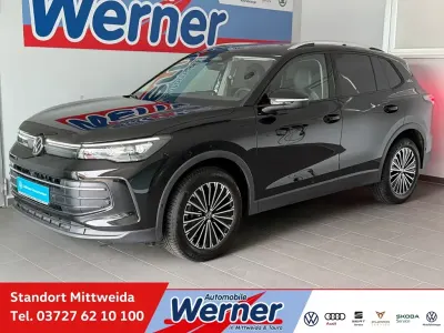 Gebraucht VW Tiguan Goal 150 PS (110 kW) 2025 Schwarz SUV