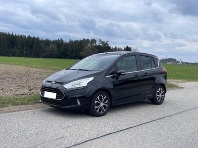 Begagnad Ford B-MAX 125 HK (91 kW) 2013 Svart Minibuss