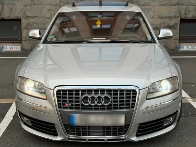 Begagnad Audi S8 450 HK (330 kW) 2008 Silver Sedan