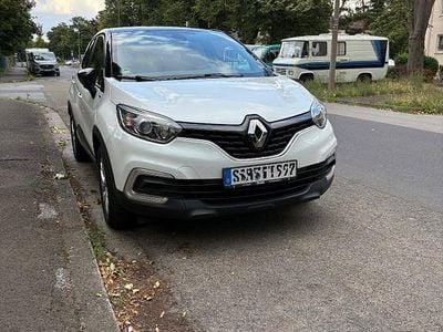 Weiß Gebraucht 2019 Renault Captur LIMITED SUV | 10.500 € (Fairer Preis)