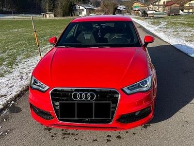 Gebraucht Audi A3 S-Line 122 PS (89 kW) 2012 Rot Kleinwagen