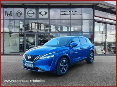 Begagnad Nissan Qashqai N-Connecta 158 HK (116 kW) 2022 Blå SUV