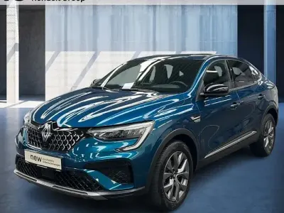 Gebraucht Renault Arkana Techno 140 PS (102 kW) 2024 Blau SUV