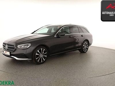 Gebraucht Mercedes E300 Avantgarde 320 PS (235 kW) 2021 Grafitgrau Kombi