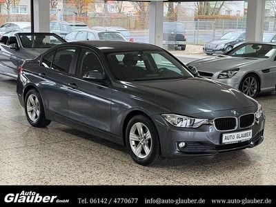 Usata BMW 318 Sport Line 143 CV (105 kW) 2013 Grigio Berlina