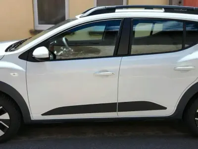 Gebraucht Dacia Sandero Expression 110 PS (80 kW) 2026 Weiß SUV