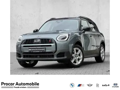 Usado Mini Countryman 204 HP (150 kW) 2024 Verde SUV